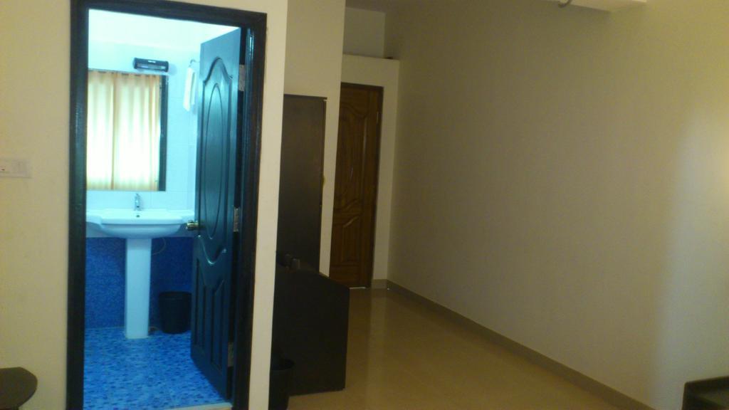 Готель Airport Residency Devanahalli Екстер'єр фото